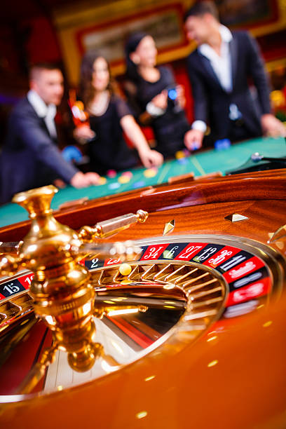 mufasatoto platform showing football betting, live-dealer tables, slots, and esports markets